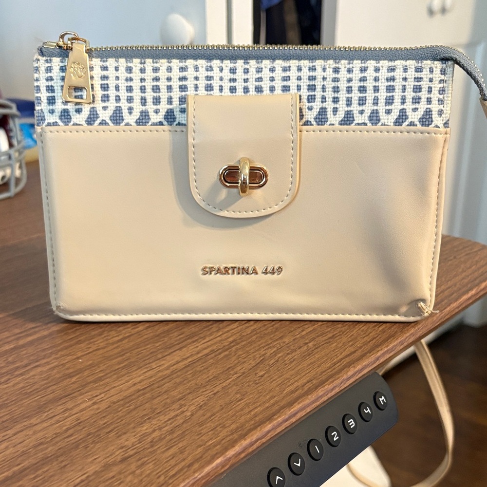 Spartina 449 Cream and Blue Clutch